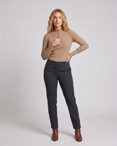 Damen Enganliegender gerippter Rollkragenpullover mit Zierknopfleiste Shop Nory