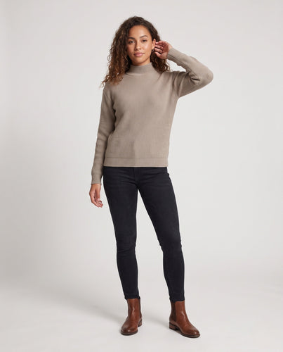 Damen Feiner gerippter Mockneck-Pullover mit leicht taillierter Silhouette Shop Nory