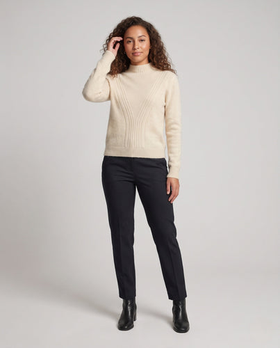 Damen Feiner Strukturpullover mit V‑Passe, Mockneck und Angora‑Look Shop Nory