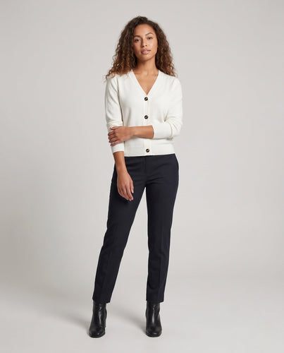 Damen Feinstrick-Cardigan in Taillenlänge mit floraler Schmuckknopfleiste Shop Nory
