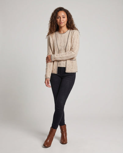 Damen Feinstrick-Zweiteiler mit Ajourmuster – Cardigan und Rundhalspullover Shop Nory