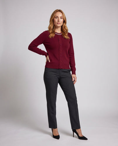 Damen Feinstrickpullover mit Zierknopfleiste und strassbesetztem Rundhalsausschnitt Shop Nory