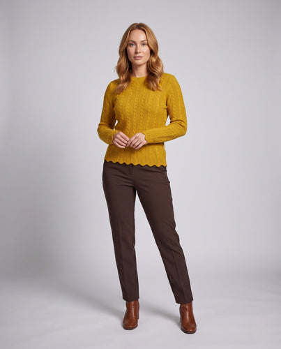 Damen Feinstrickpullover mit Zopfmuster, Rundhalsausschnitt und gewelltem Saum Shop Nory