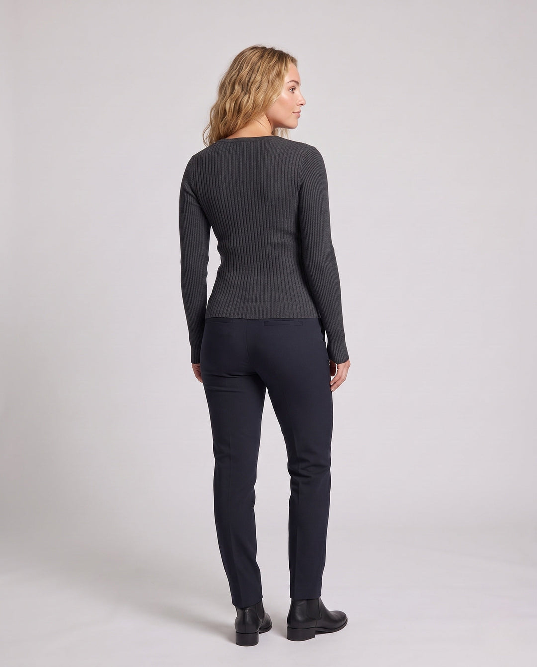 Product 16034474852682 - back_view
