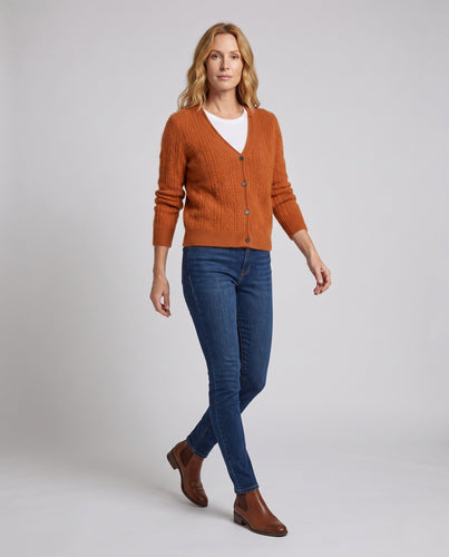 Damen Flauschiger Ajour-Zopfcardigan mit V‑Ausschnitt und Knopfleiste Shop Nory