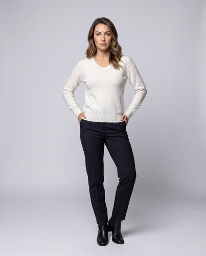 Damen Flauschiger V‑Ausschnitt-Pullover im Kaschmir‑Look mit feiner Rippstruktur Shop Nory