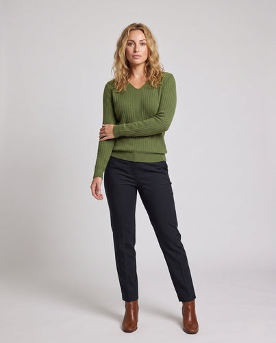 Damen Gerippter V-Ausschnitt Feinstrickpullover mit verlängerten Bündchen und schlanker Passform Shop Nory