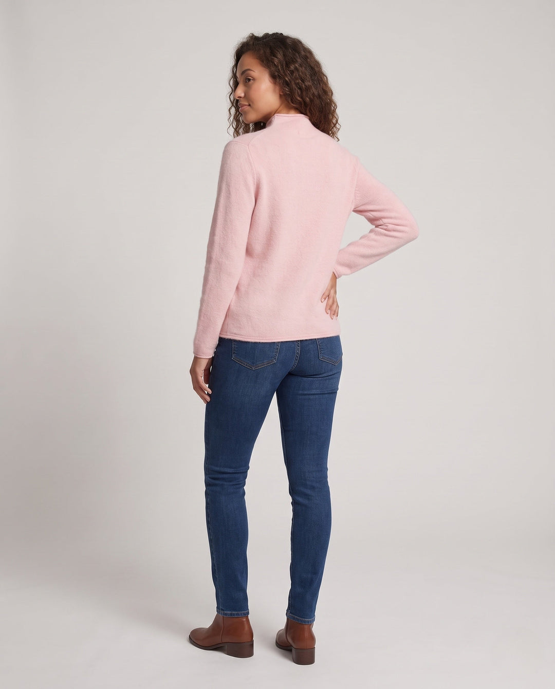 Product 16036335485258 - back_view