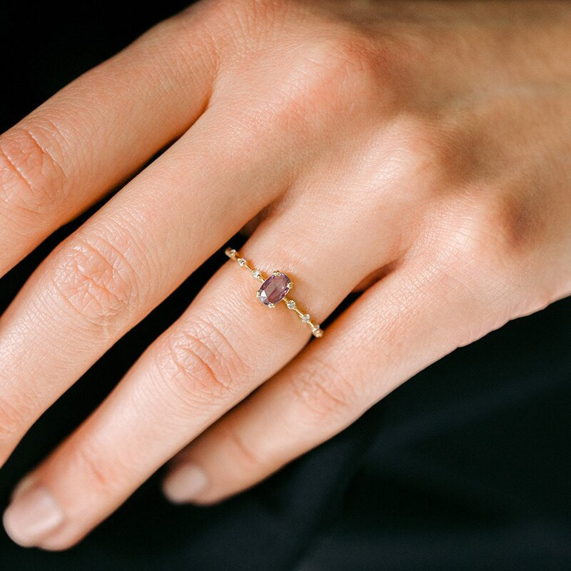 Einfacher Eierform lila Kristall Goldring | Shop Nory