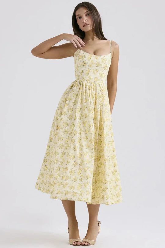 Elegantes Midikleid Look