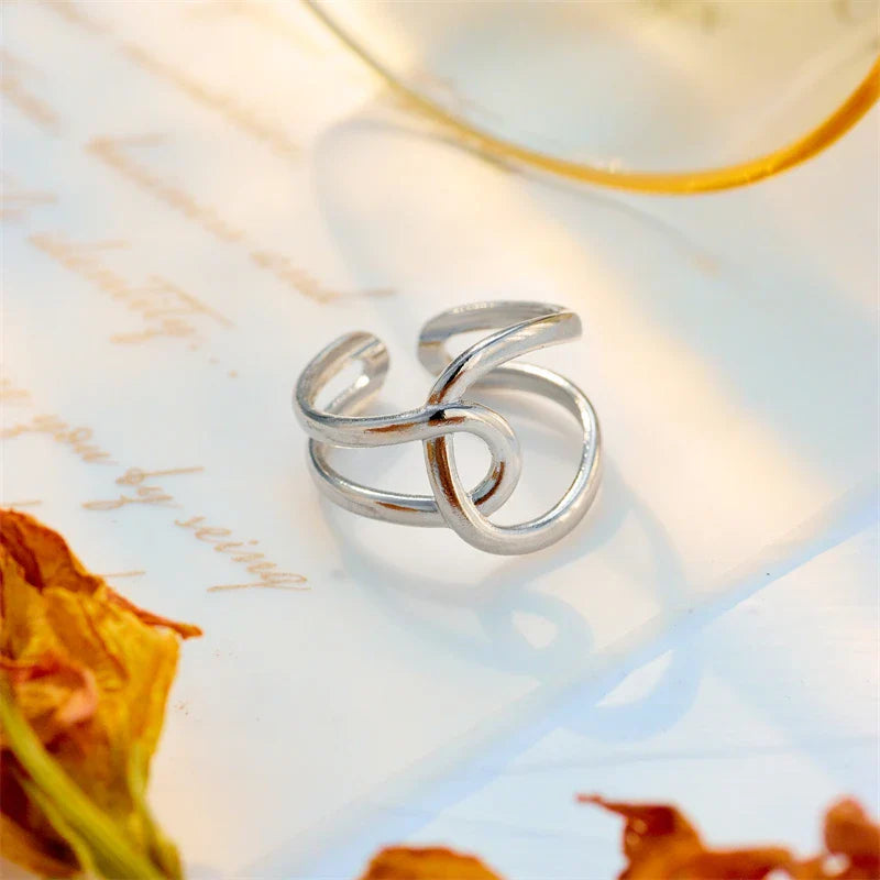 Edelstahl Geometrische Twist Offene Ring für Frauen | Shop Nory