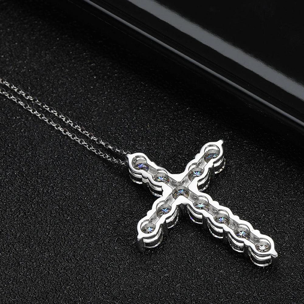 Luminöse Moissanit Kreuzkette - Erschwinglicher Luxus | Shop Nory