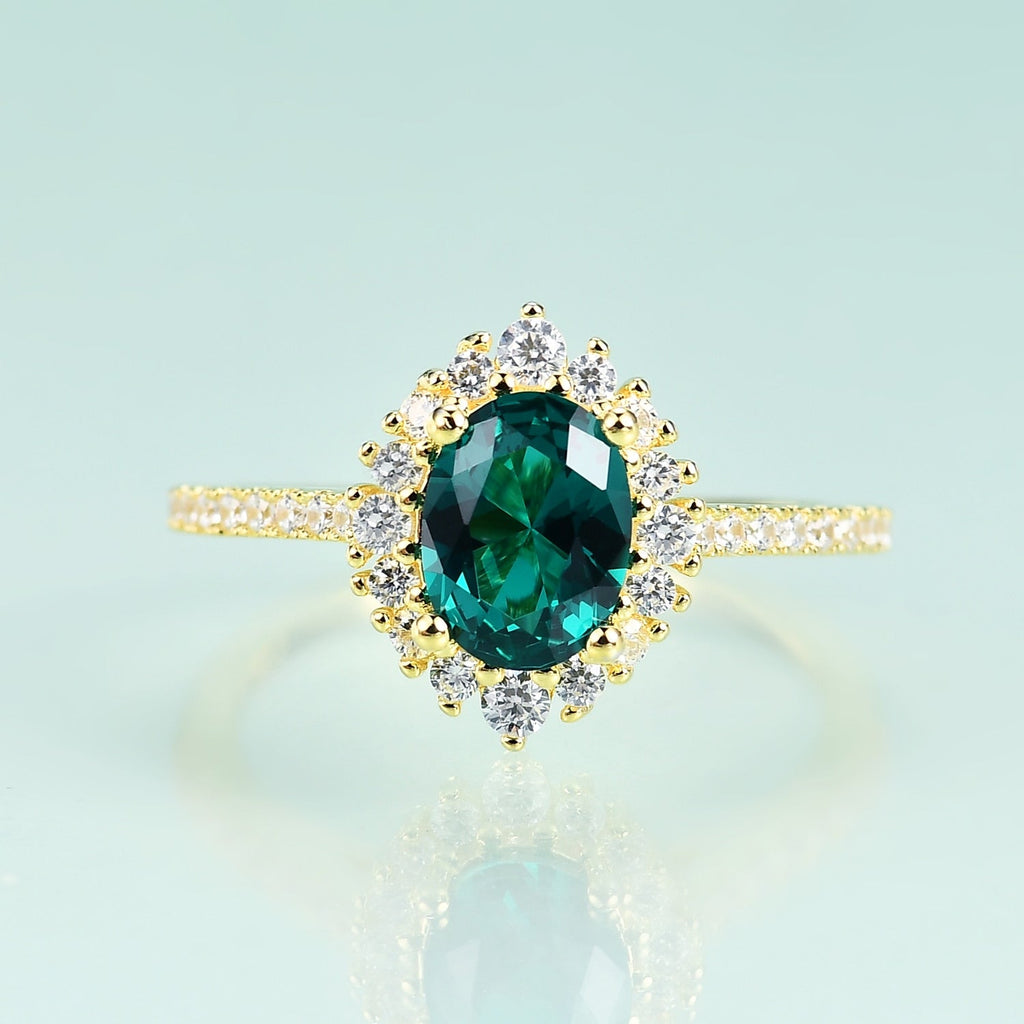Grüner Smaragd-Ehering im Ovalschliff aus Gelbgold im Art-Deco-Stil | Shop Nory