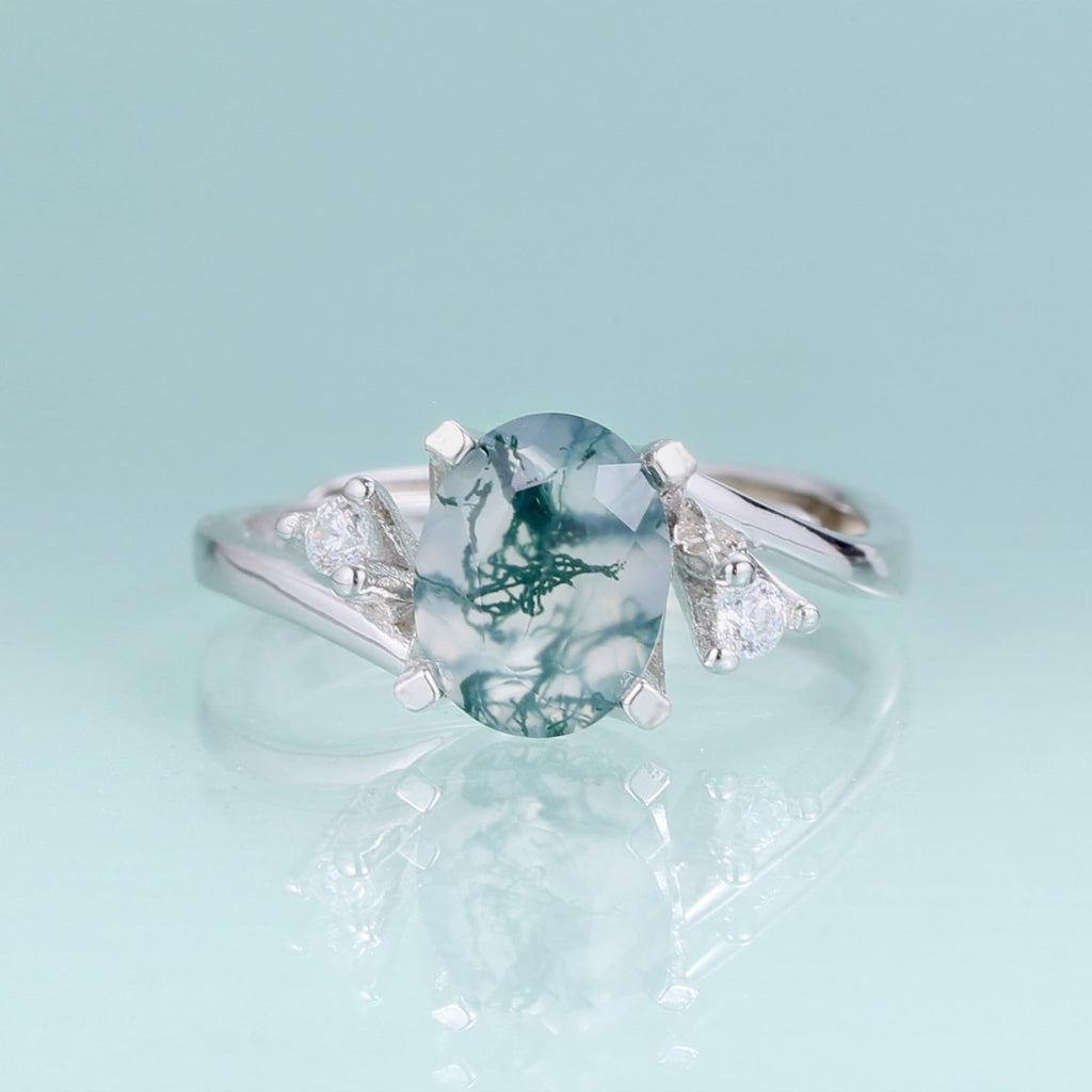 Ring aus echtem Moosachat in ovaler Form in Silber | Shop Nory