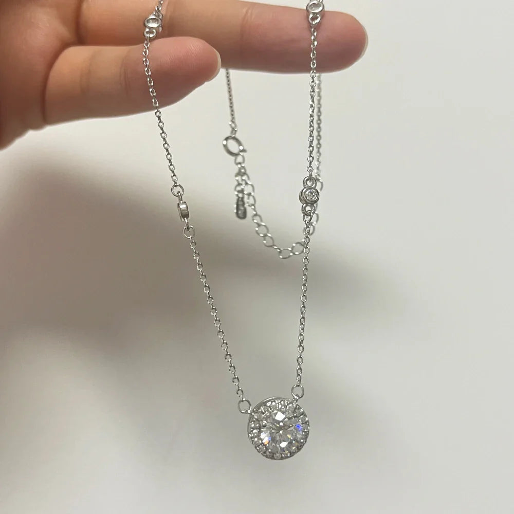 Ivictress Moissanite Halskette: Funkelnde Eleganz aus Sterlingsilber | Shop Nory