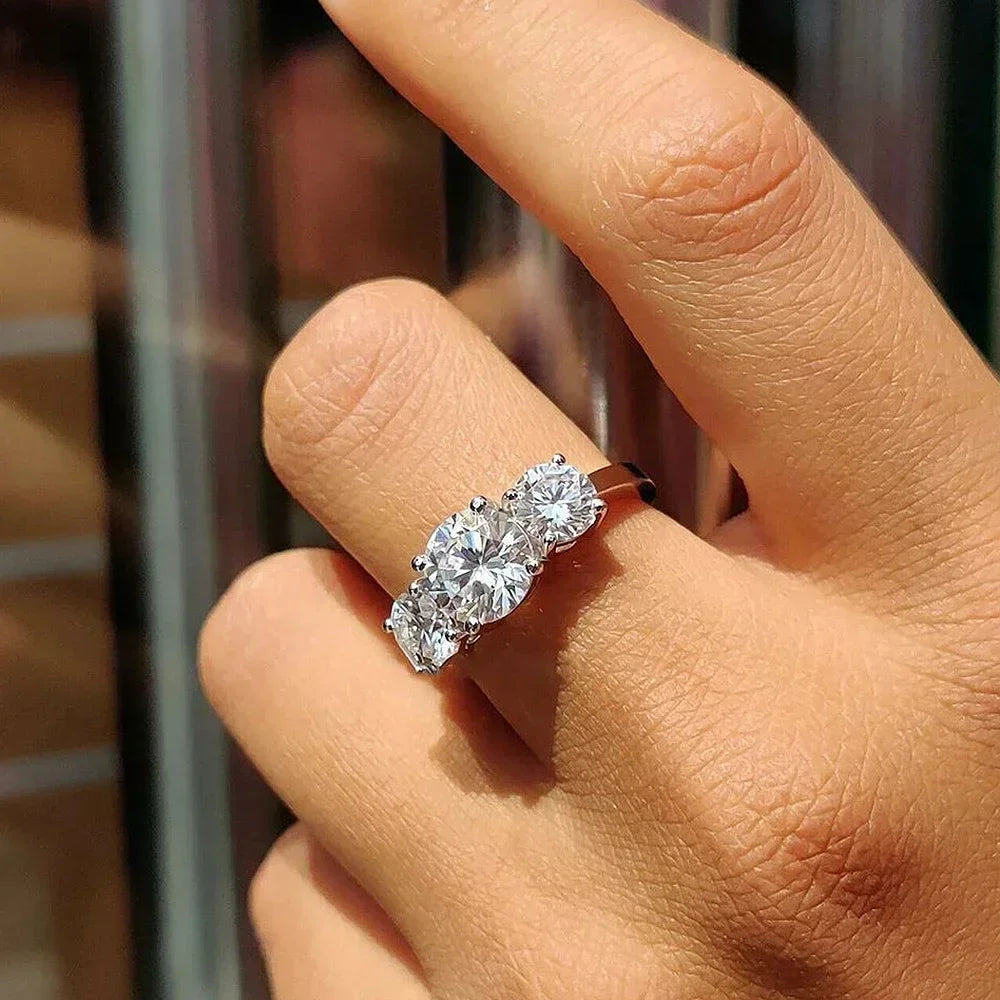 Luminous Moissanite Eleganzring - Bezahlbarer Luxus | Shop Nory