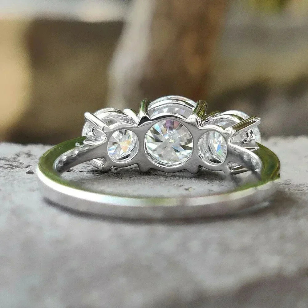 Luminous Moissanite Eleganzring - Bezahlbarer Luxus | Shop Nory