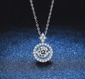 Exquisite Moissanite Krone Halskette - Luxus und Brillanz | Shop Nory