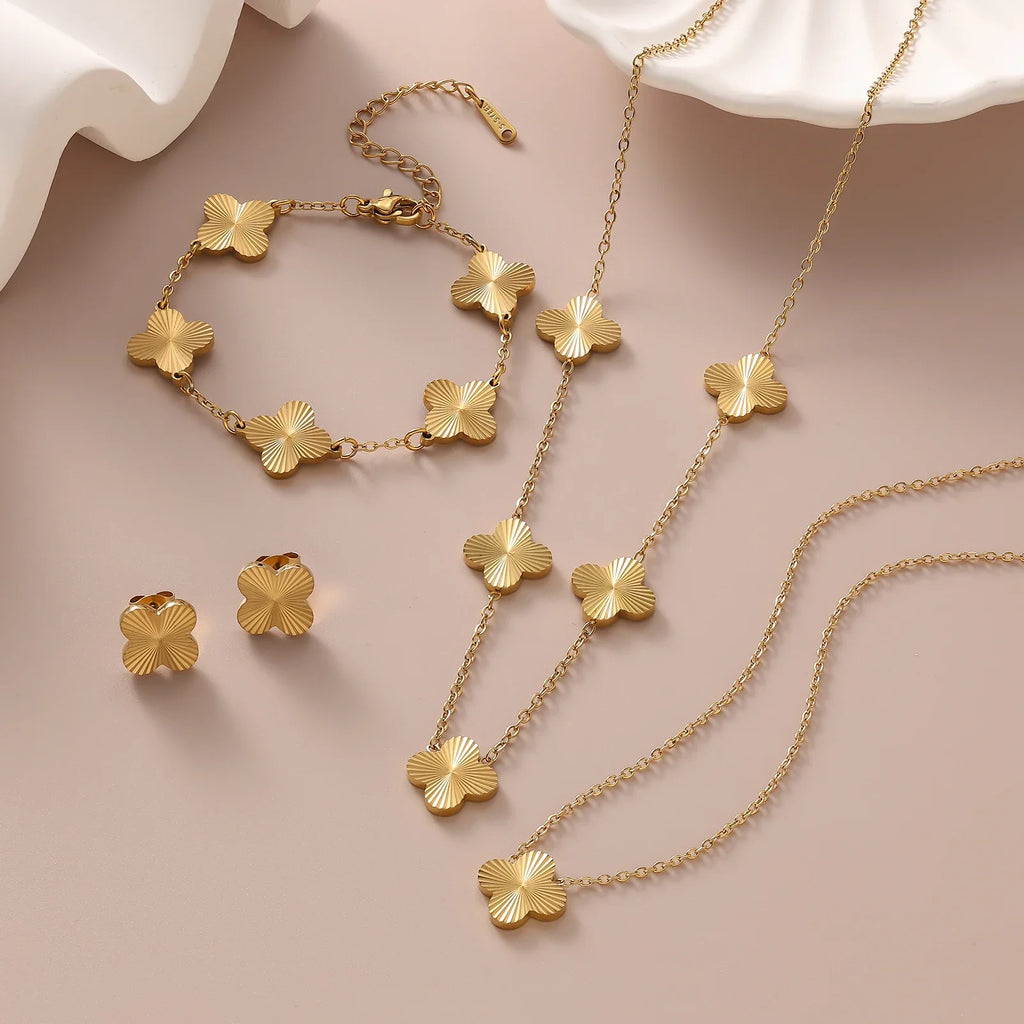 Chic Edelstahl Kleeblatt Schmuckset | Shop Nory