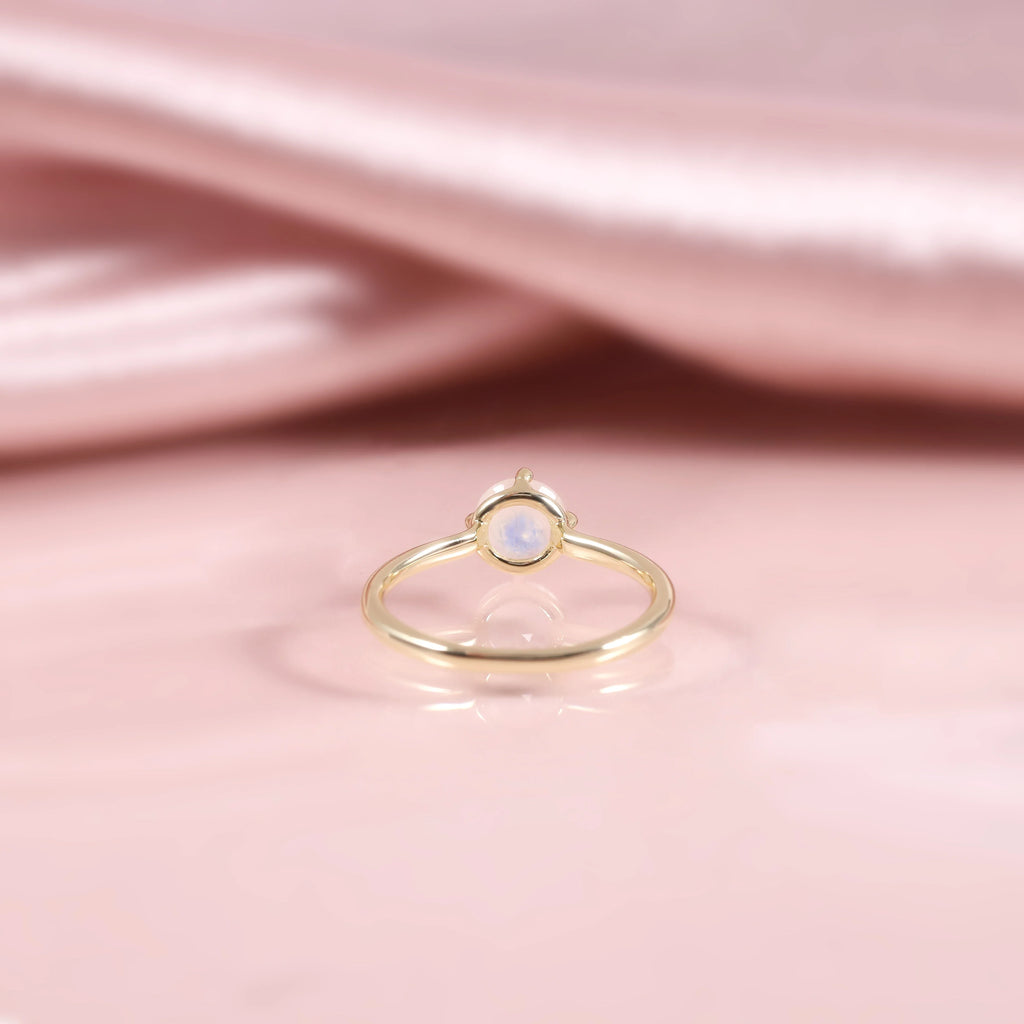 Mondstein-Kristallring minimalistisch mit rundem Mondstein Boho-Ring Edelsteinring | Shop Nory