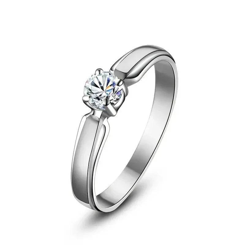 Eleganter Ring mit kubischem Zirkonia für Verlobungen für Frauen | Shop Nory