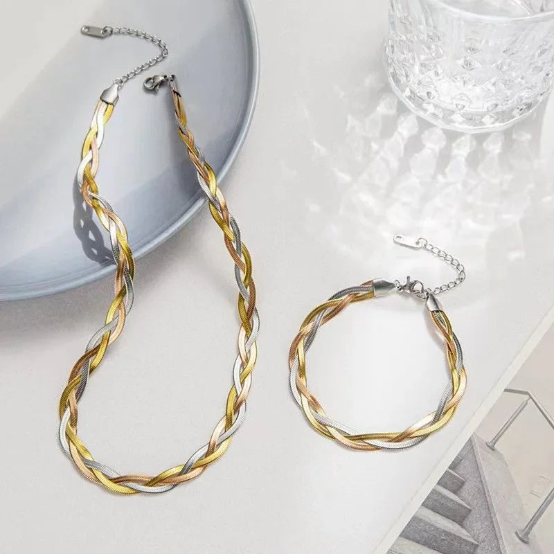 Elegantes Titanstahl Armband-Halsketten-Set | Shop Nory