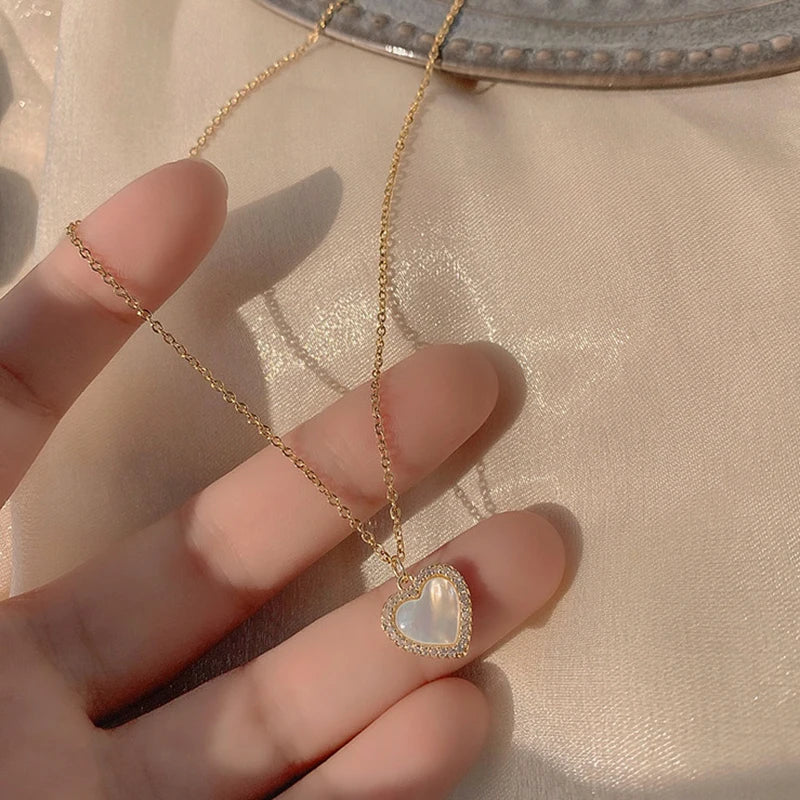 Herzförmiger Opal Charm Anhänger Halskette | Shop Nory