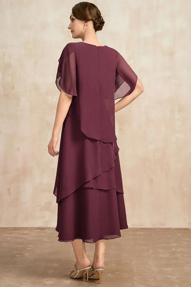 Plus Size Gestuftes Midi Kleid