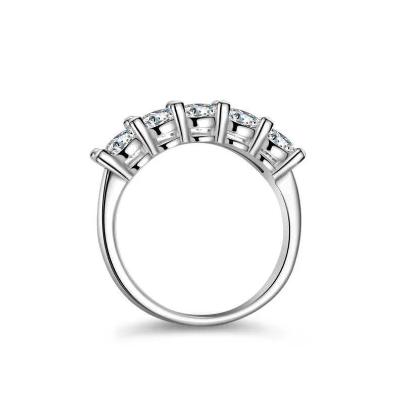 Strahlender Moissanit Eleganz Ring | Shop Nory
