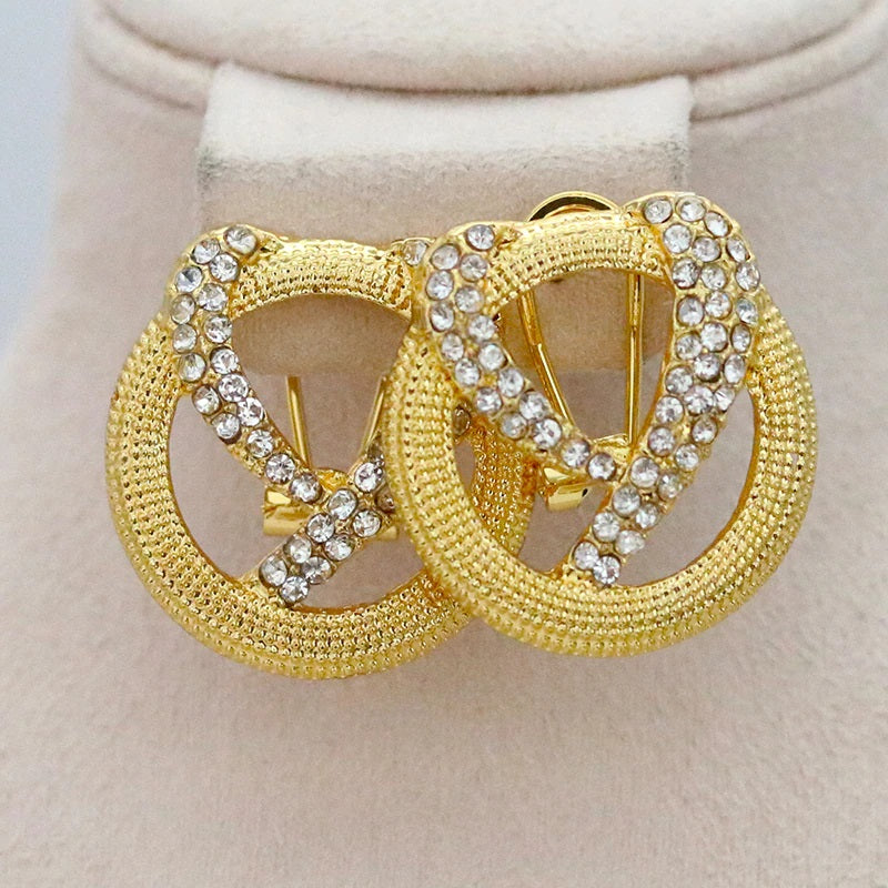 Gold Runde Cutout Offene Herz Kristall Ohrringe & Anhänger Twist Kette Set | Shop Nory