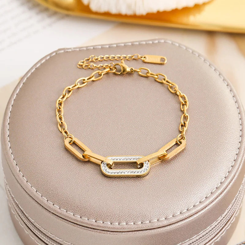 Elegante Damen-Zirkon-Charme-Armband aus Edelstahl | Shop Nory