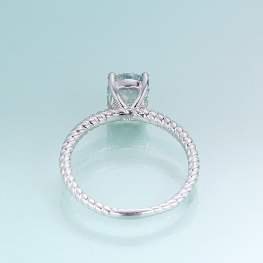 Damen-Solitärring aus Moosachat, minimalistisch und zierlich in Silber | Shop Nory