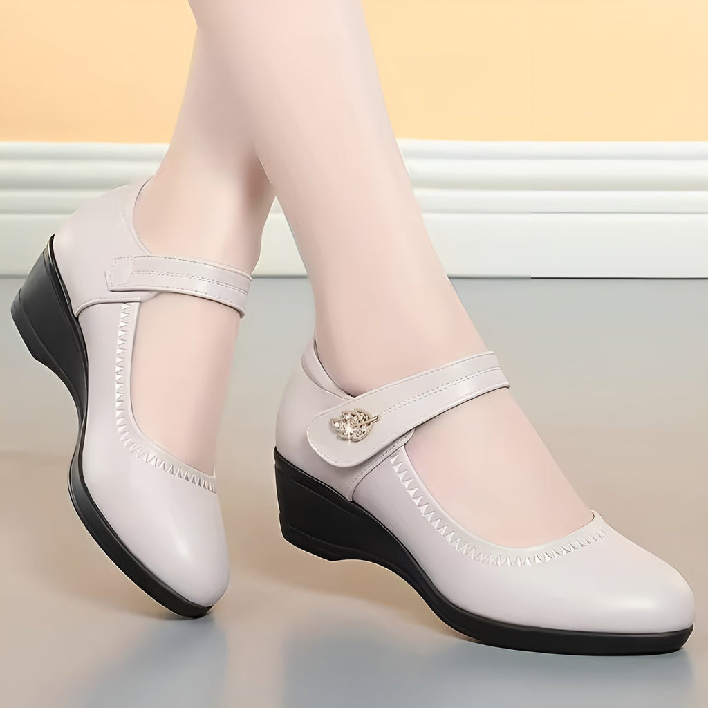 Klassische Damen-Lederschuhe, weich & stilvoll