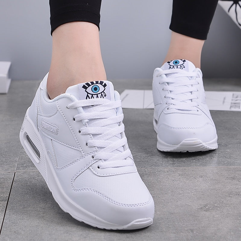 Air Sneaker Hip Farben