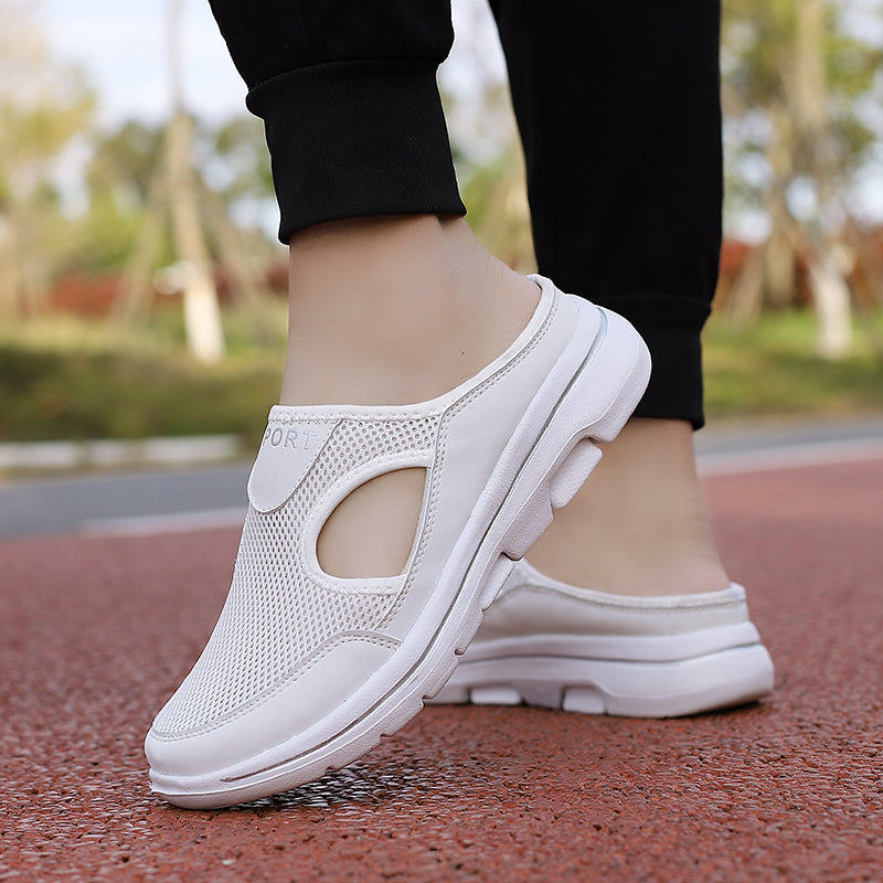 ShopNory Damen Slip-On-Pantoletten aus Mesh mit seitlichen Ausschnitten