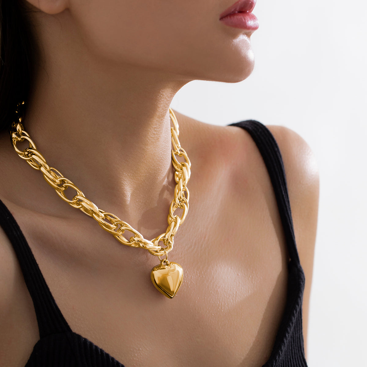 Damen Gold / Silber Herzanhänger Chunky Kreis InterLink Kette Choker Party Halskette | Shop Nory