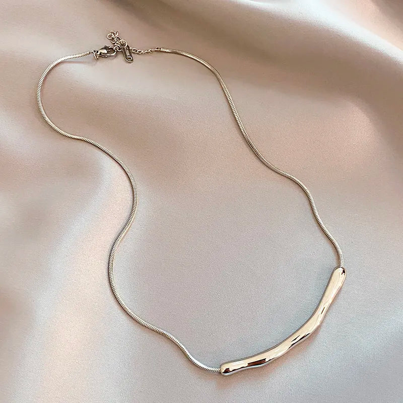 Elegante Halskette aus Edelstahl | Shop Nory