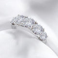 Ivictress Moissanit Luxus Ring - Funkelnde Eleganz | Shop Nory