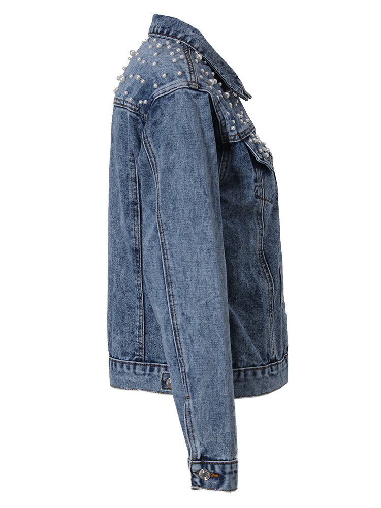 Lässige Jeansjacke mit Perlen