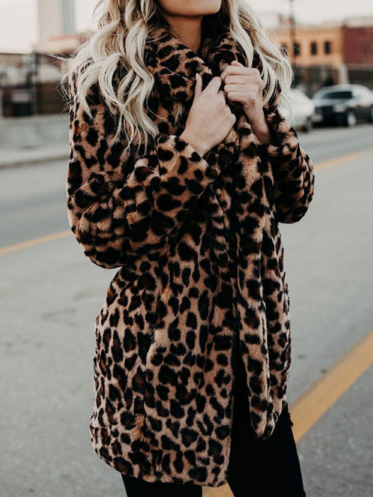 Leopard Wintermantel