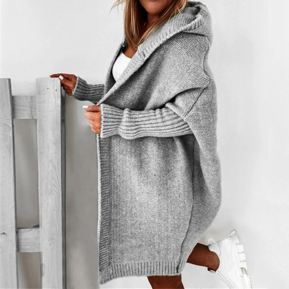 Oversized Strickmantel mit Kapuze - Cozyfit