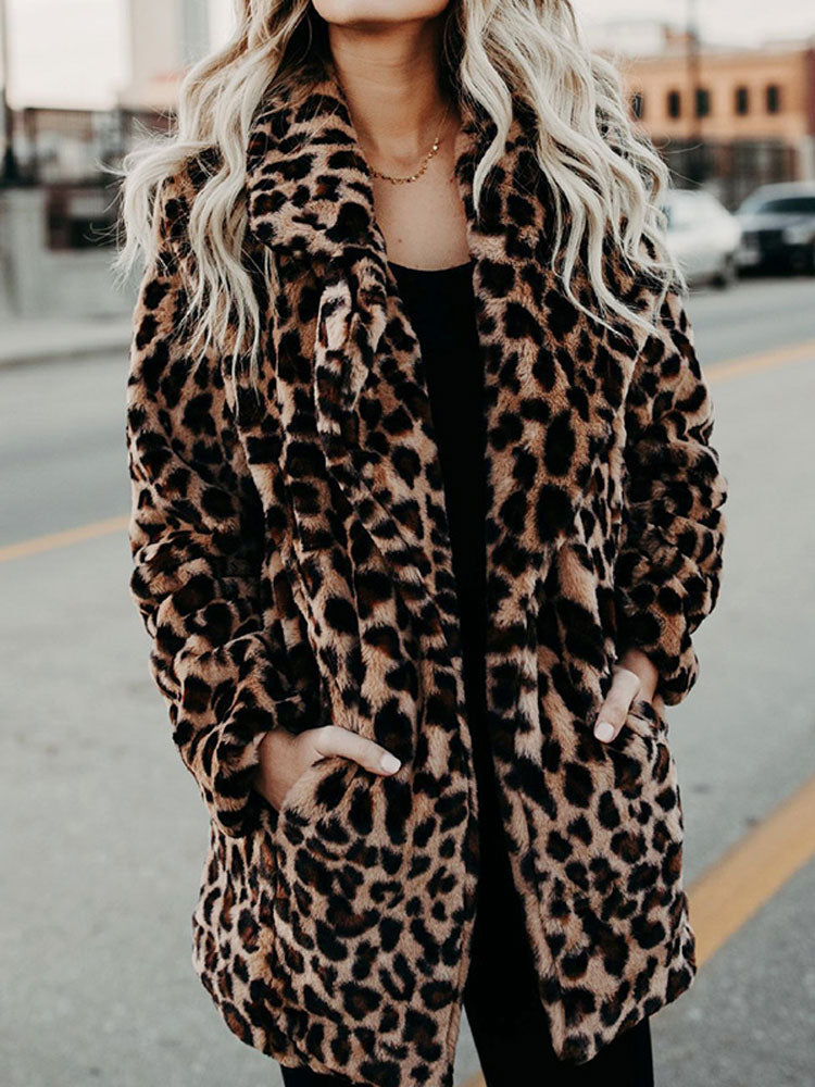 Leopard Wintermantel