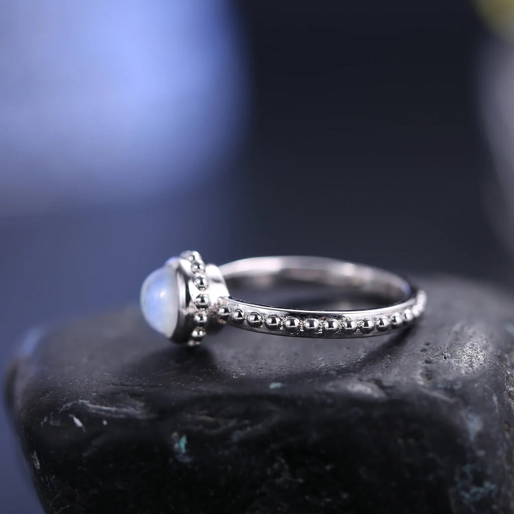 Rohmondsteinring zart und klein | Shop Nory