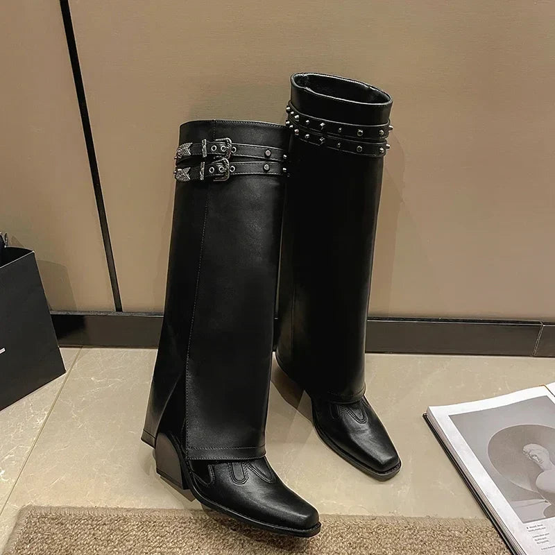 Lange Stiefel