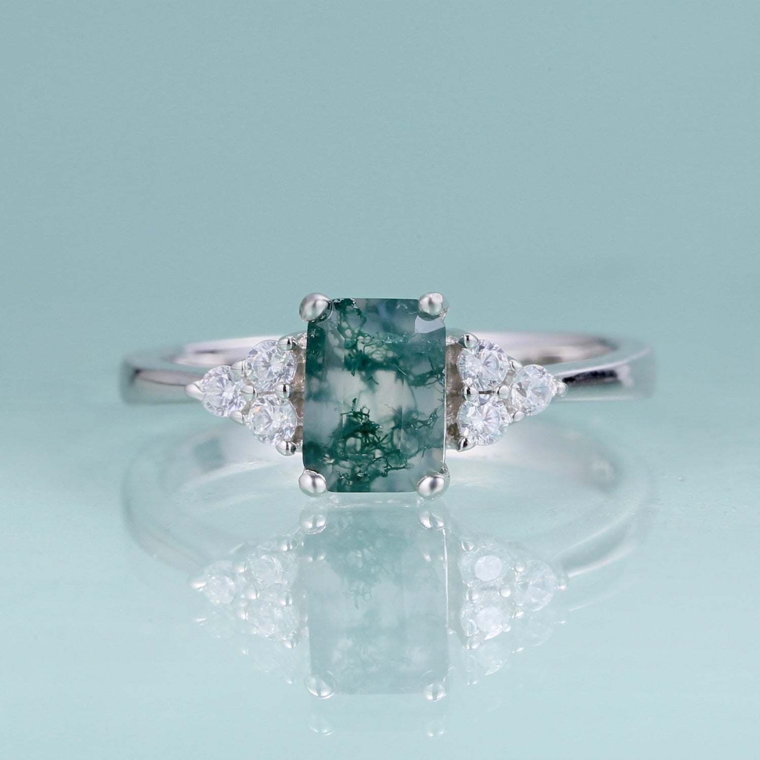 Ring mit Moosachat im Smaragdschliff aus Silber | Shop Nory