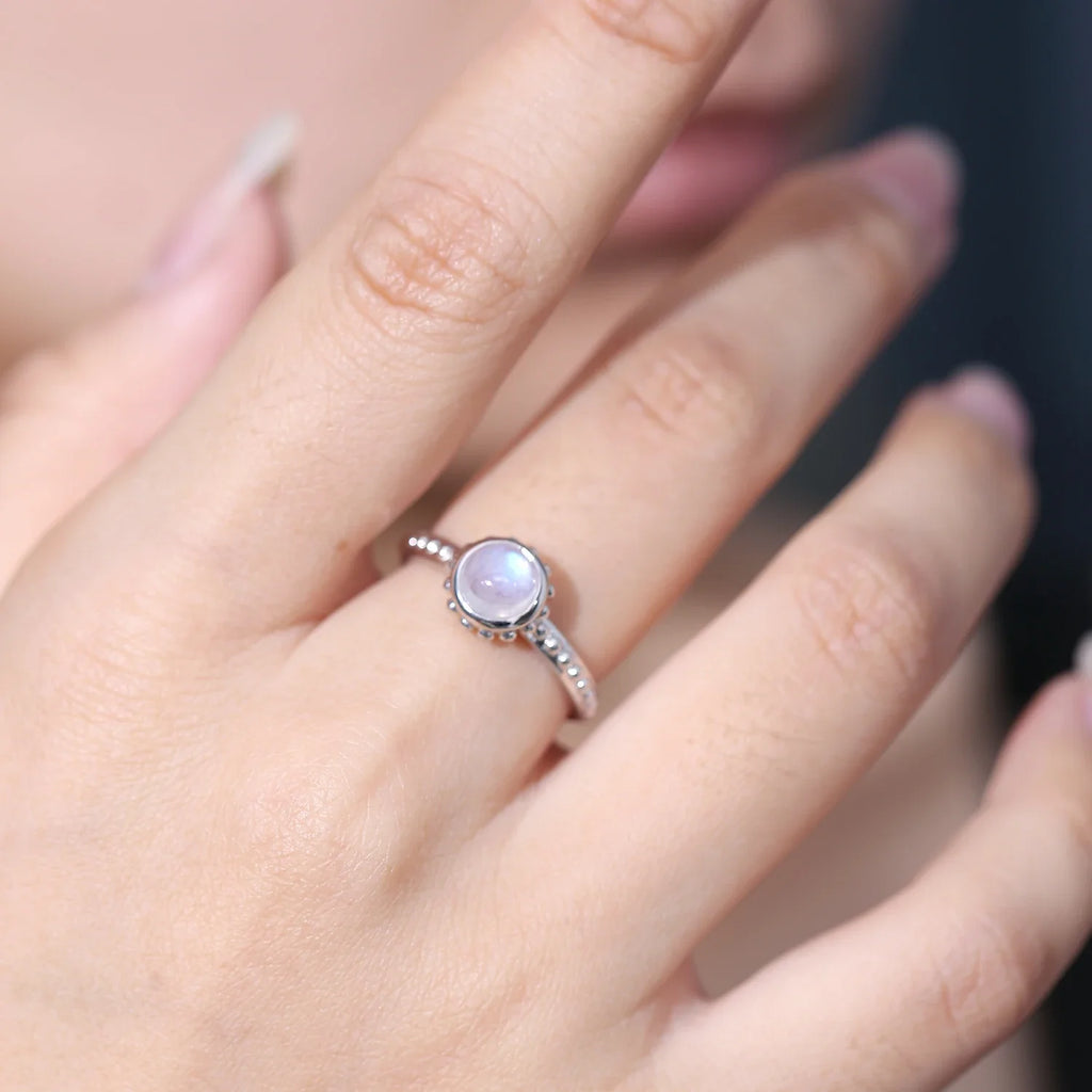 Rohmondsteinring zart und klein | Shop Nory