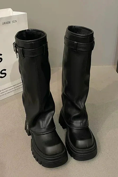 Kniehohe Stiefel