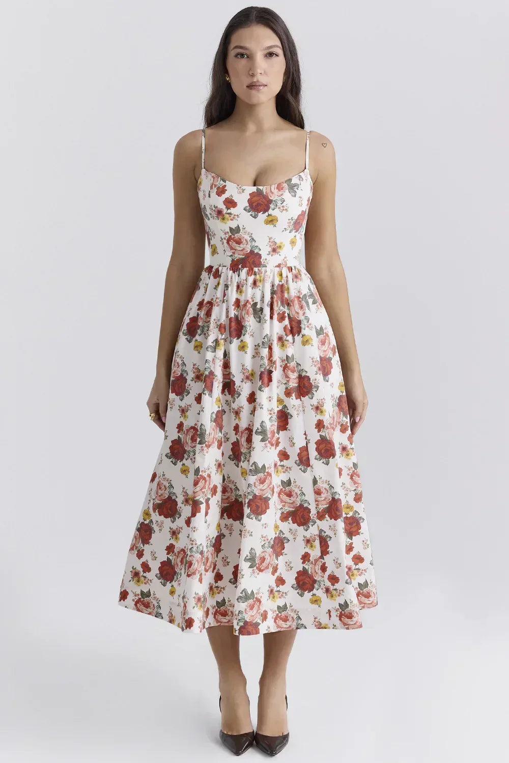 Elegantes Midikleid Look