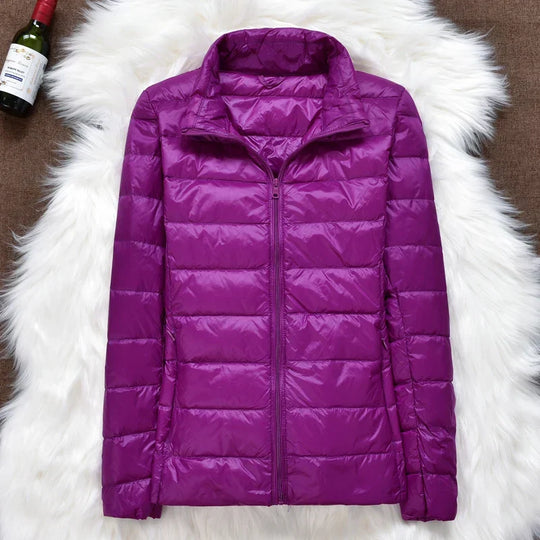 ShopNory | Ultraleichte Damen Daunenjacke mit Kapuze