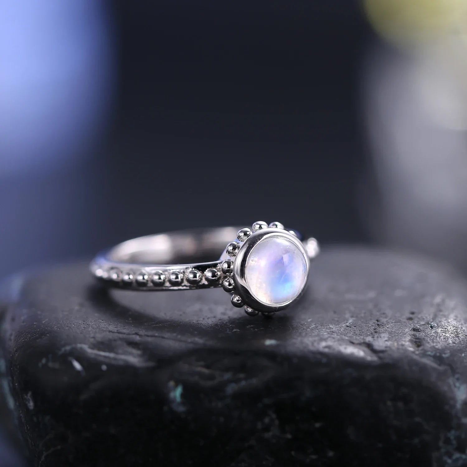 Rohmondsteinring zart und klein | Shop Nory